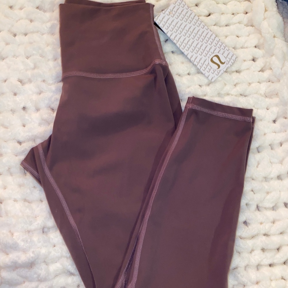New Lululemon 7/8 Align Leggings